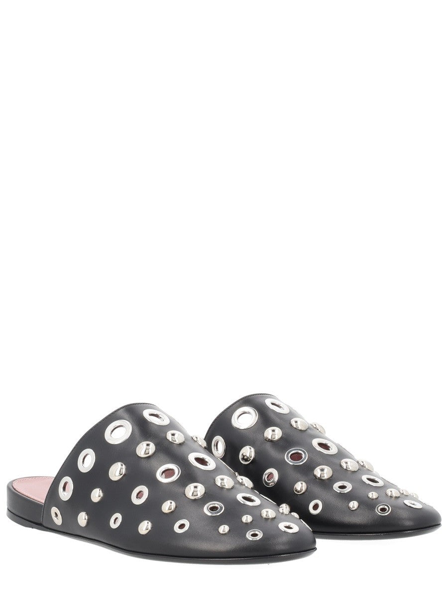 LEATHER SLIPPER WITH STUDS