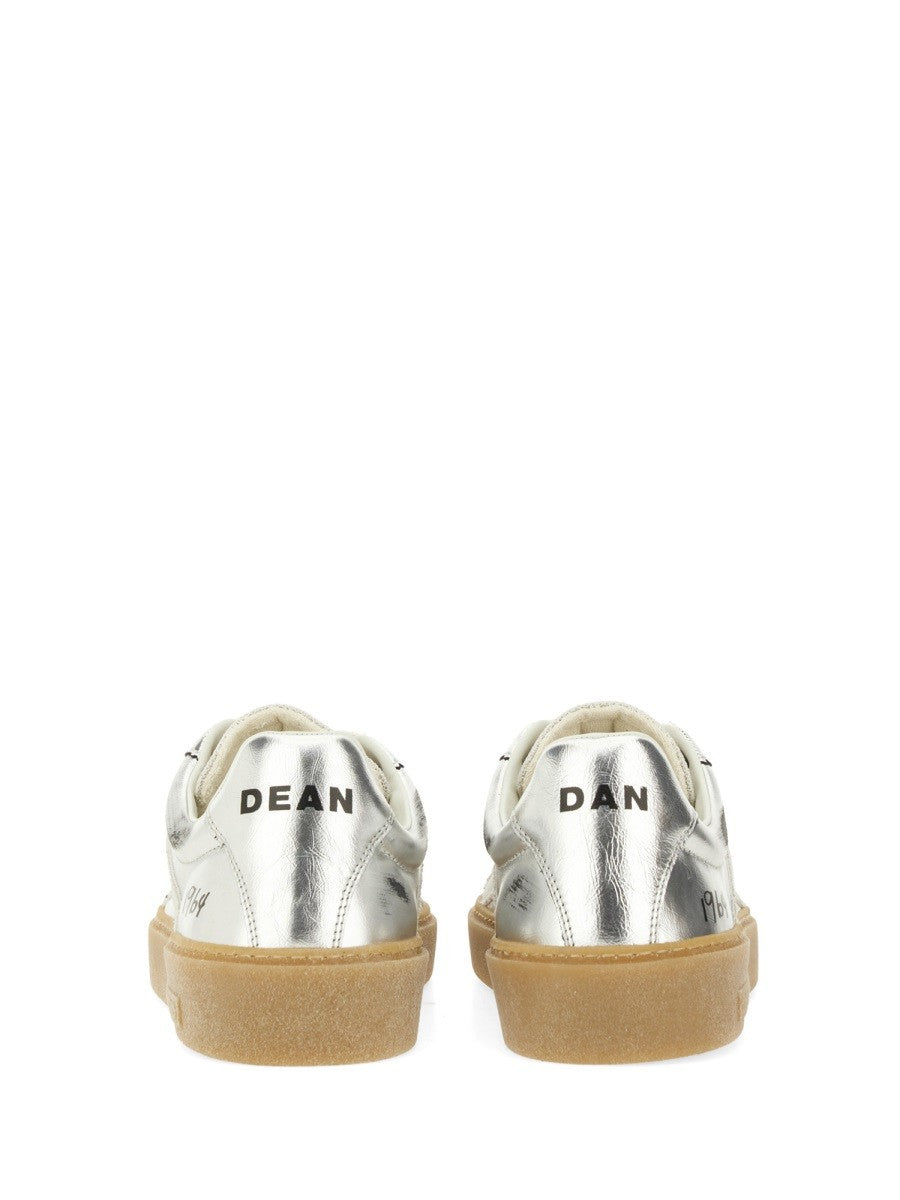 LEATHER SNEAKER
