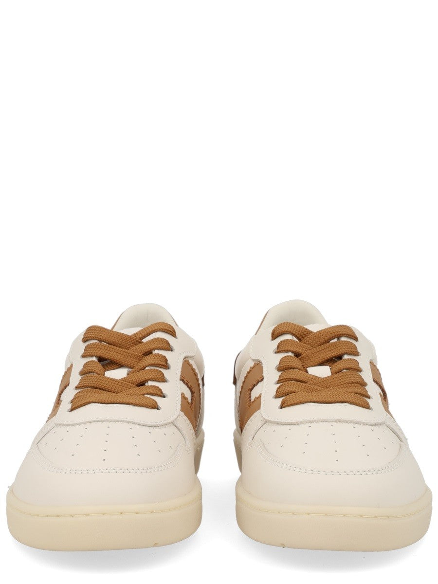 LEATHER SNEAKER