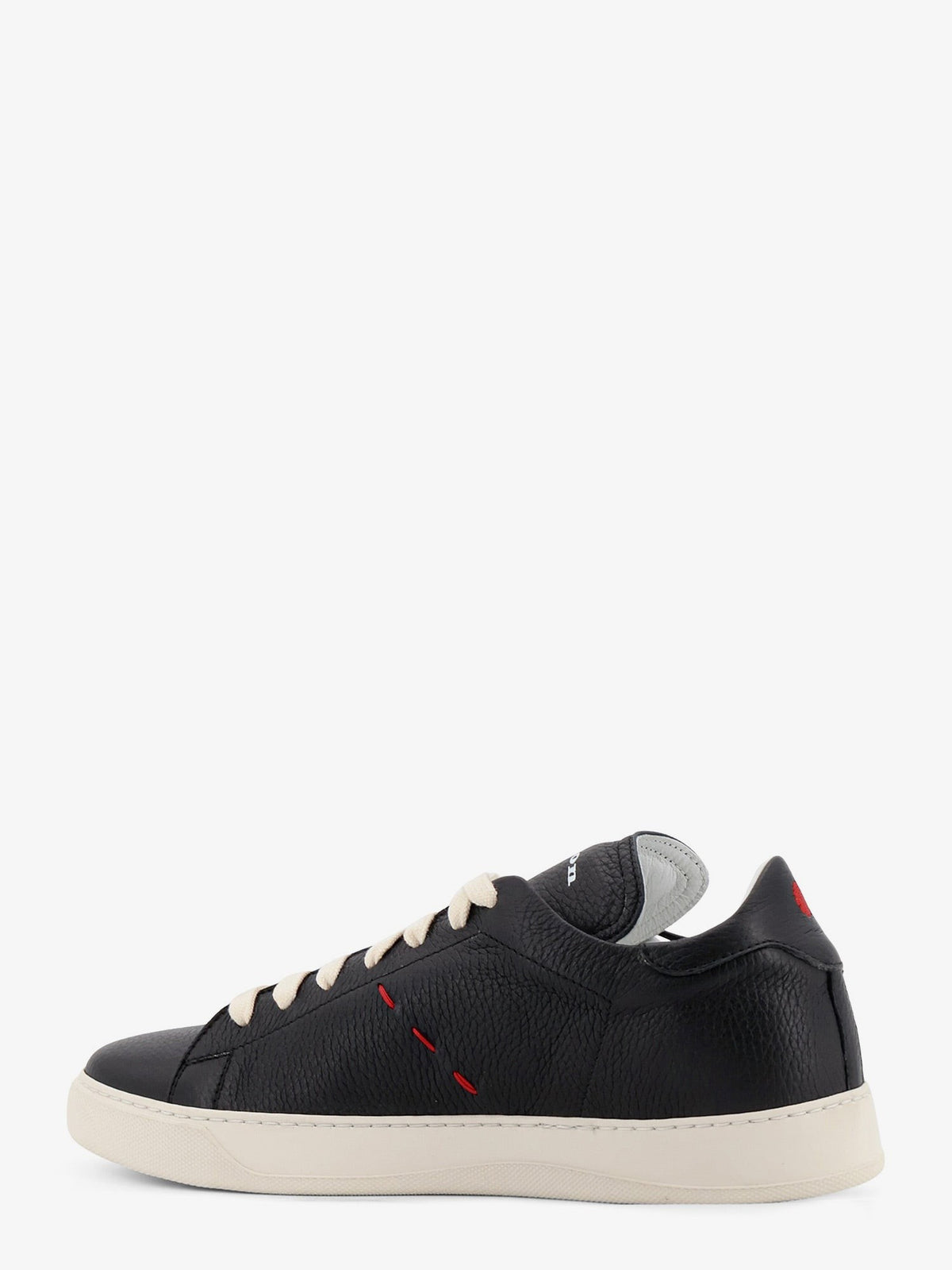 Leather sneakers with iconic side stitching