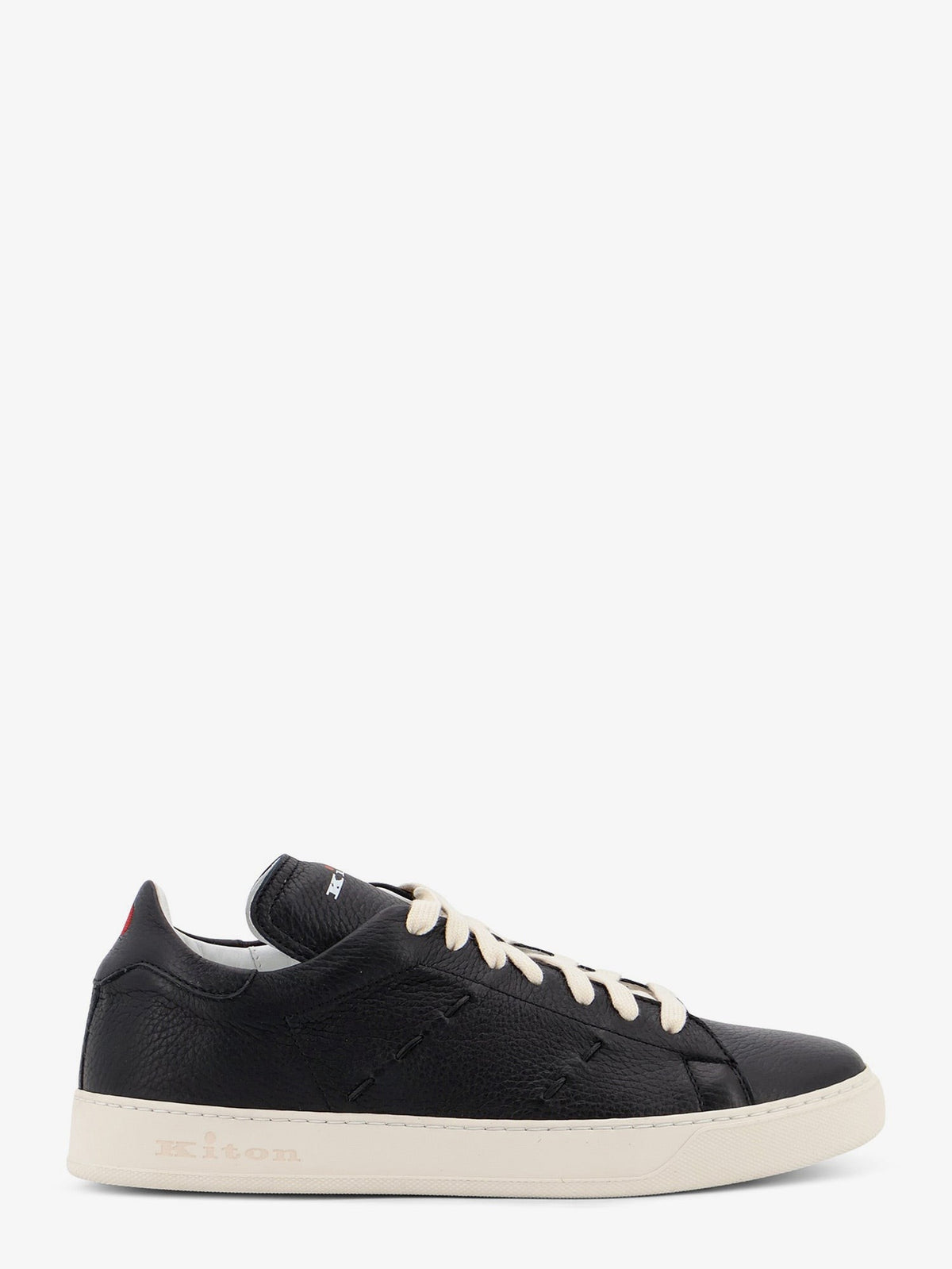 Leather sneakers with iconic side stitching