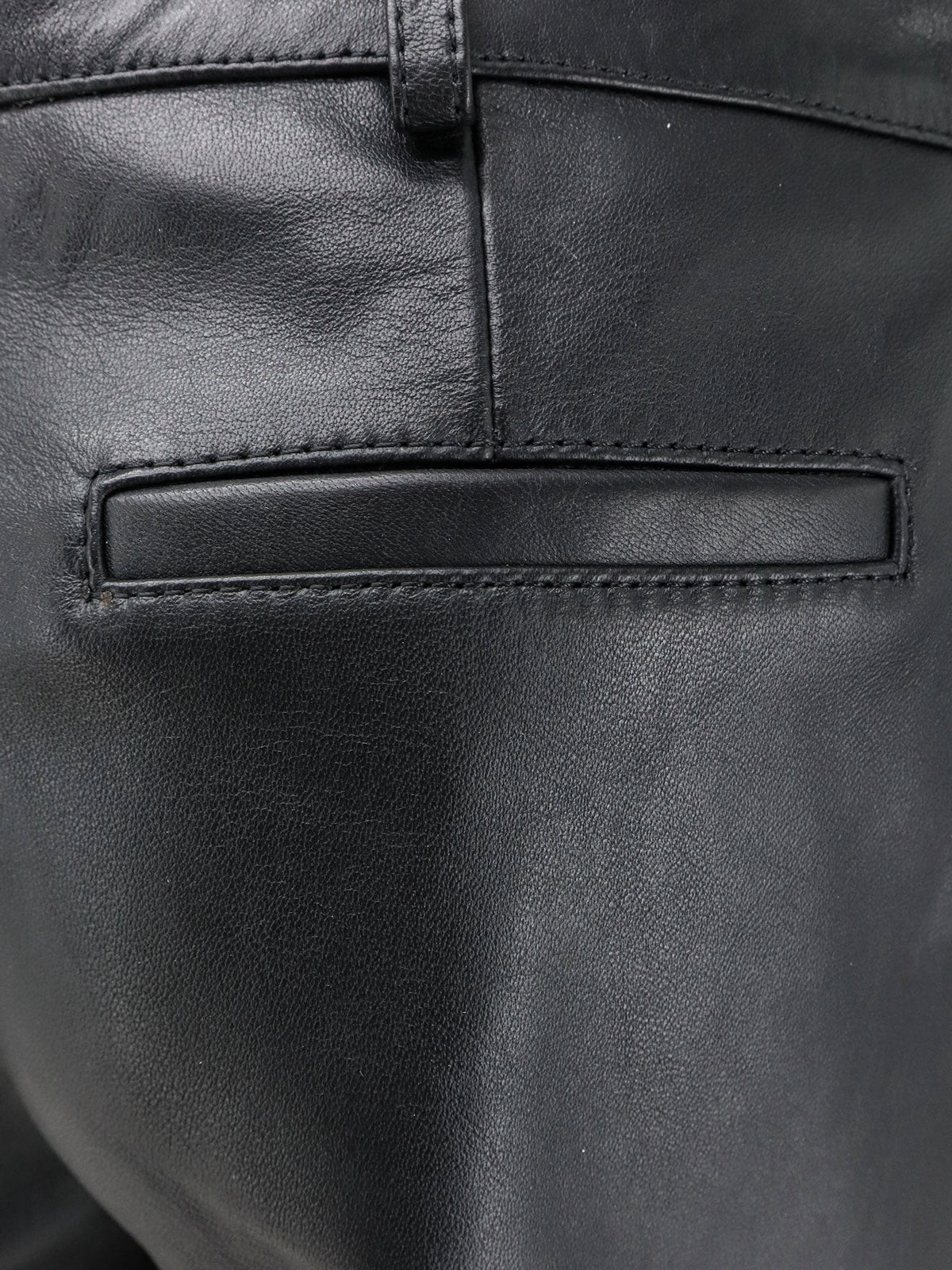 Lior Capri leather trousers