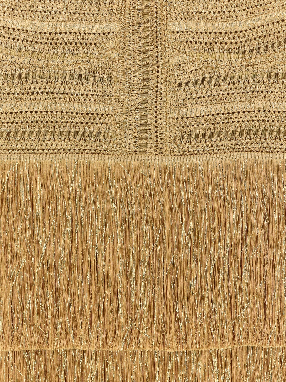 Long dress with embroidered courset and fringes