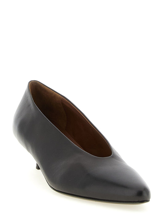 'Longiforma' pumps