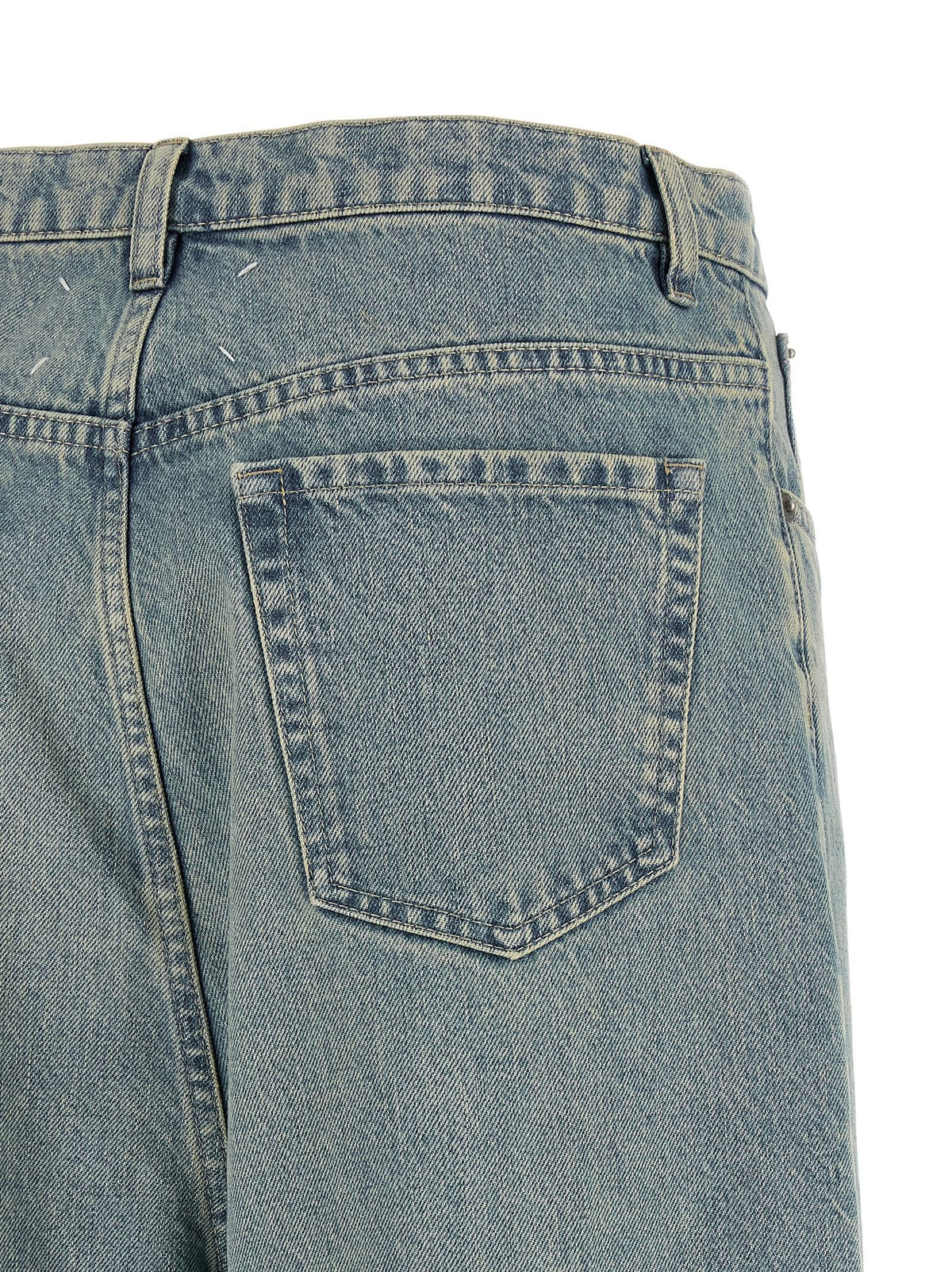 Low crotch jeans