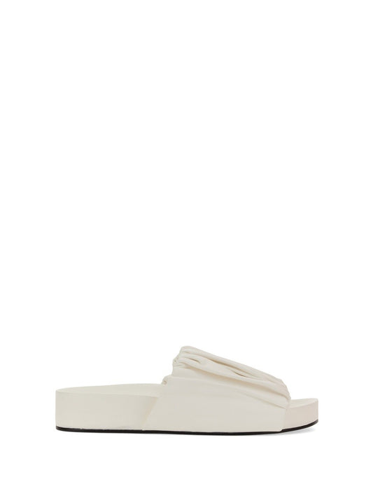 LOW LEATHER SANDALS