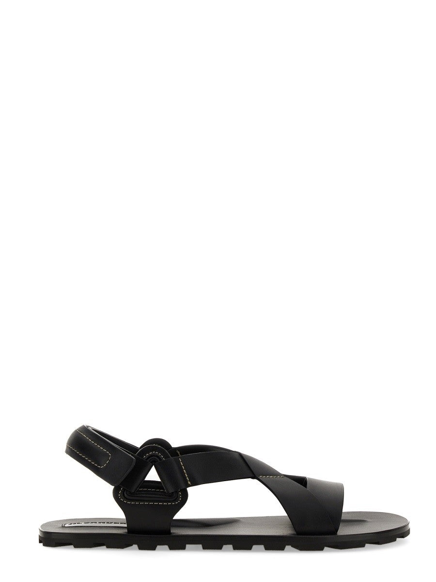 LOW SANDAL.