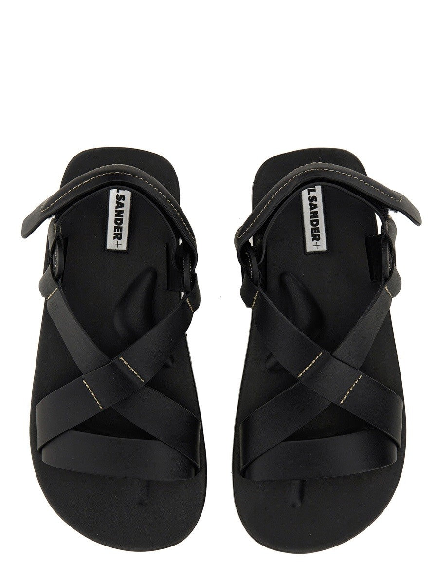 LOW SANDAL.