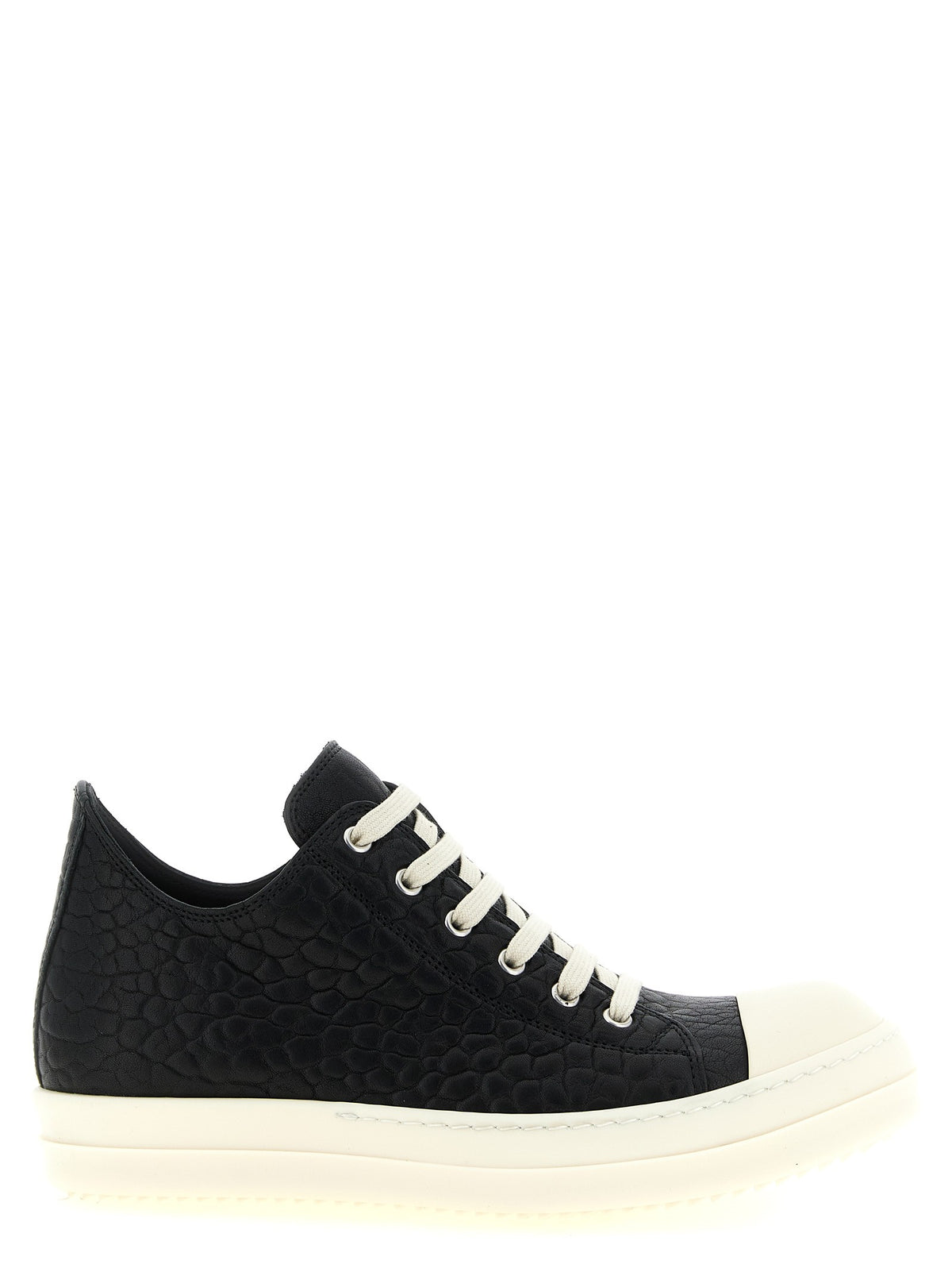 'Low Sneaks' sneakers