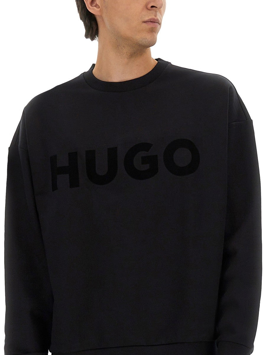 MAGLIA OVERSIZE CON LOGO
