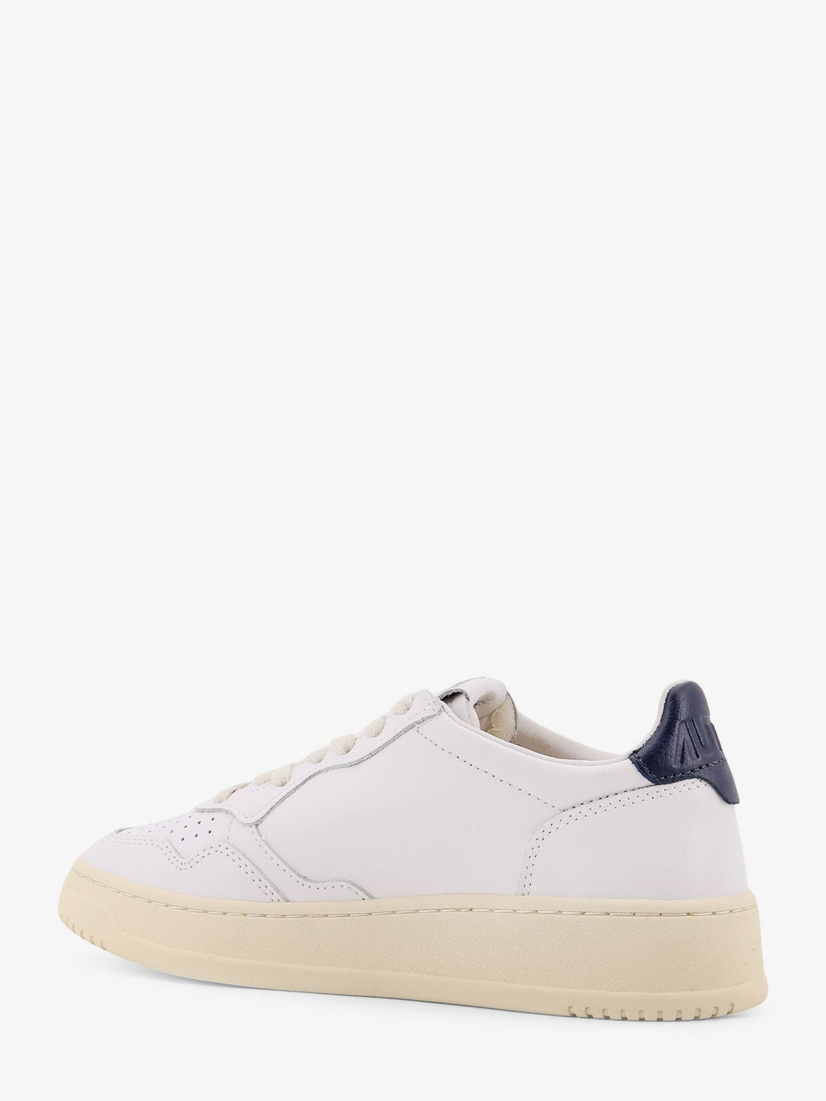 Medalist leather sneakers