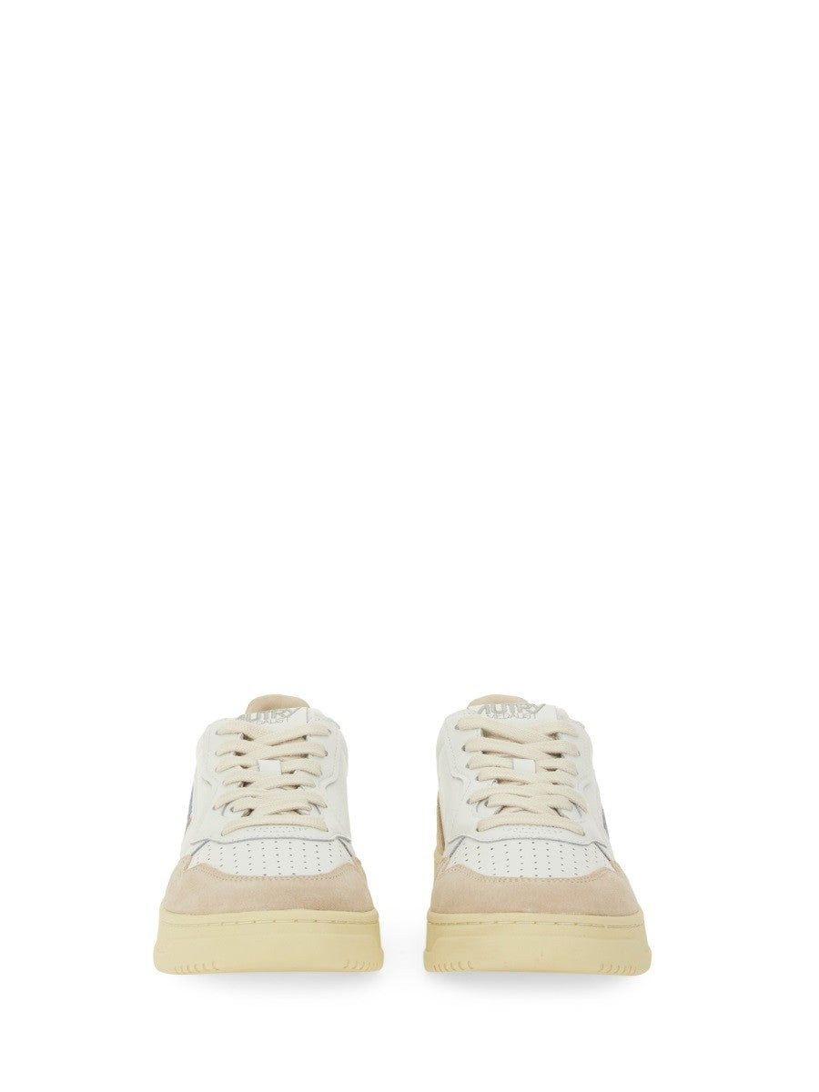 SNEAKER "MEDALIST LOW"