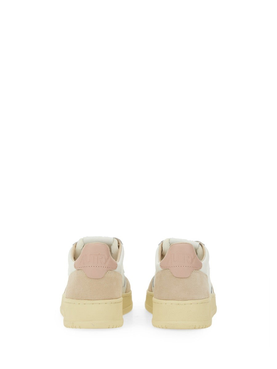 SNEAKER "MEDALIST LOW"