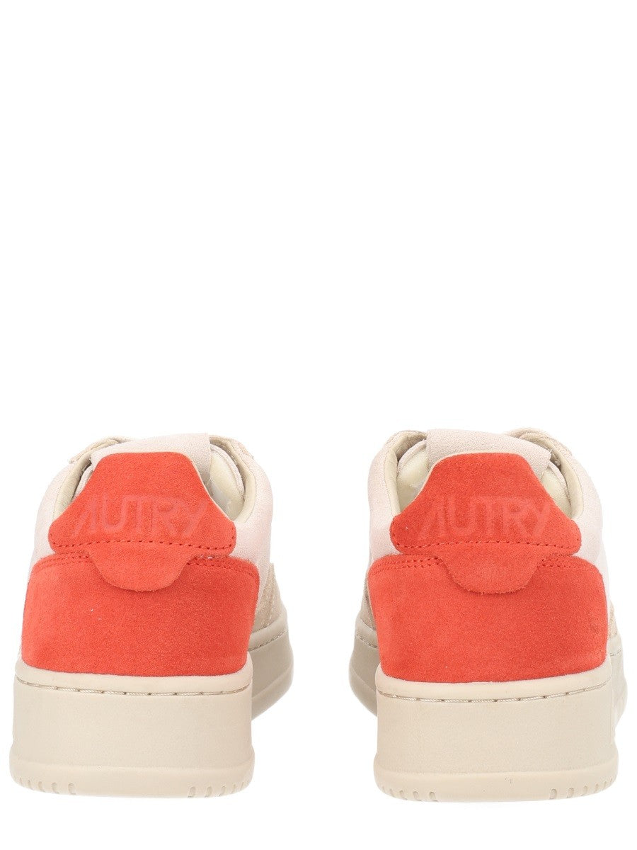 "MEDALIST LOW" SNEAKER