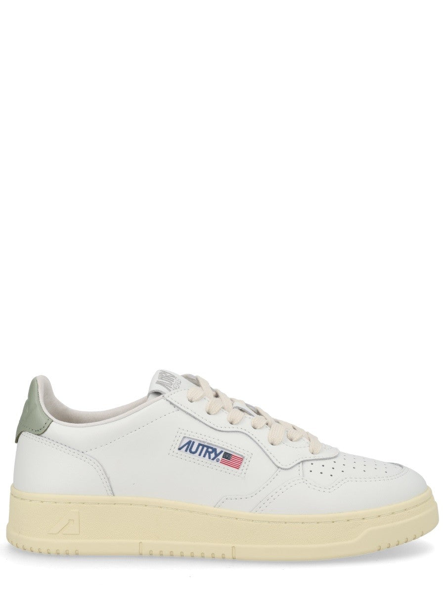 "MEDALIST LOW" SNEAKER