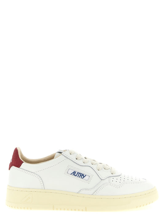'Medalist Low' sneakers