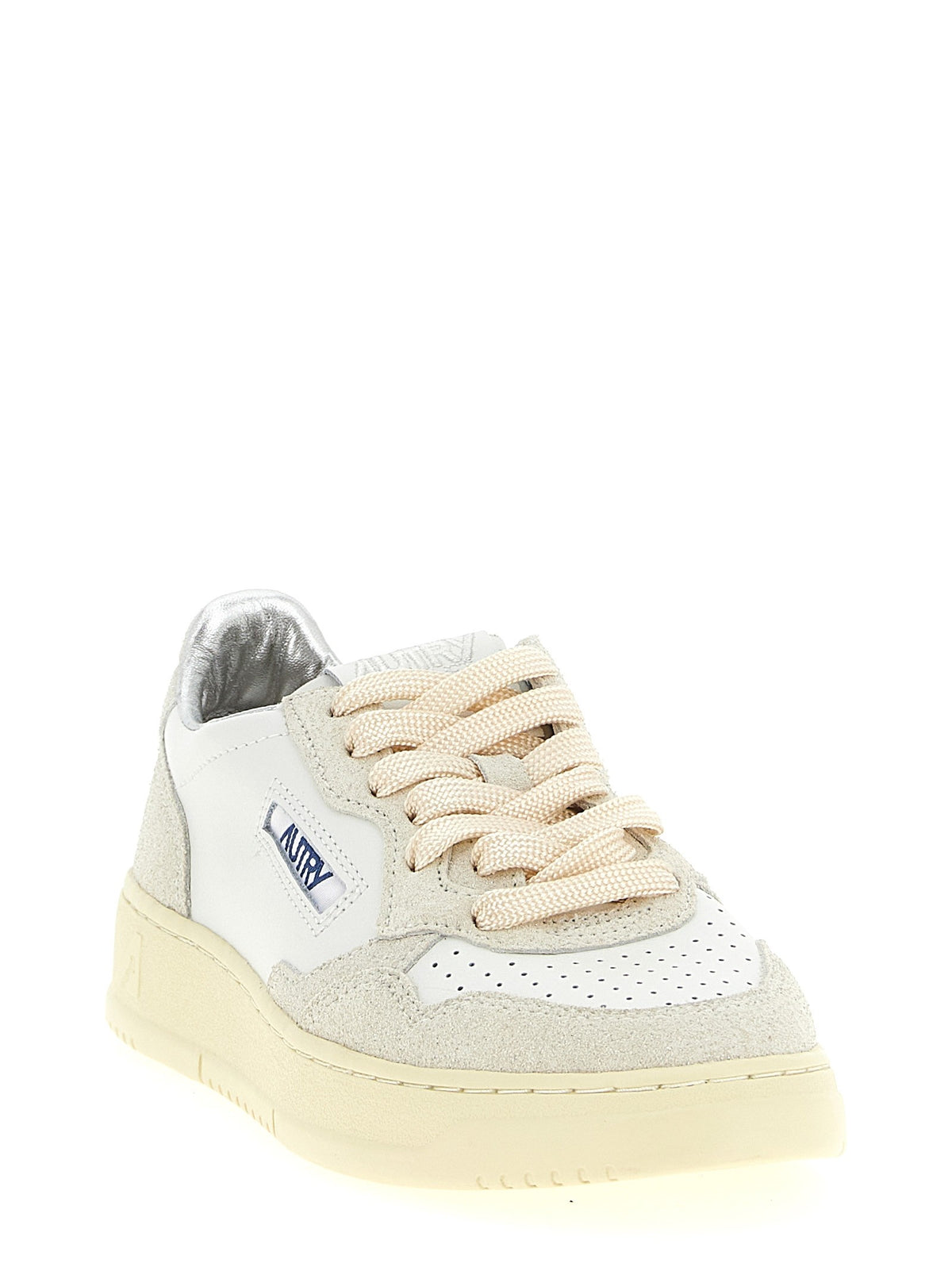 'Medalist Low' sneakers