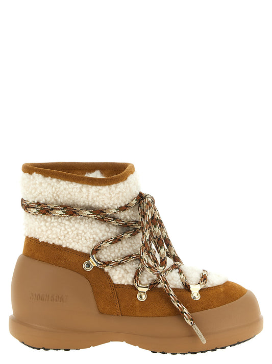 'Mezzaluna' beige ankle boots