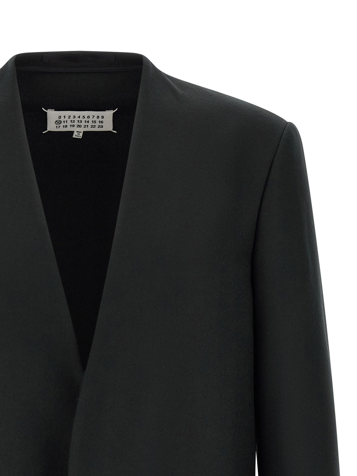 'Minimal' blazer