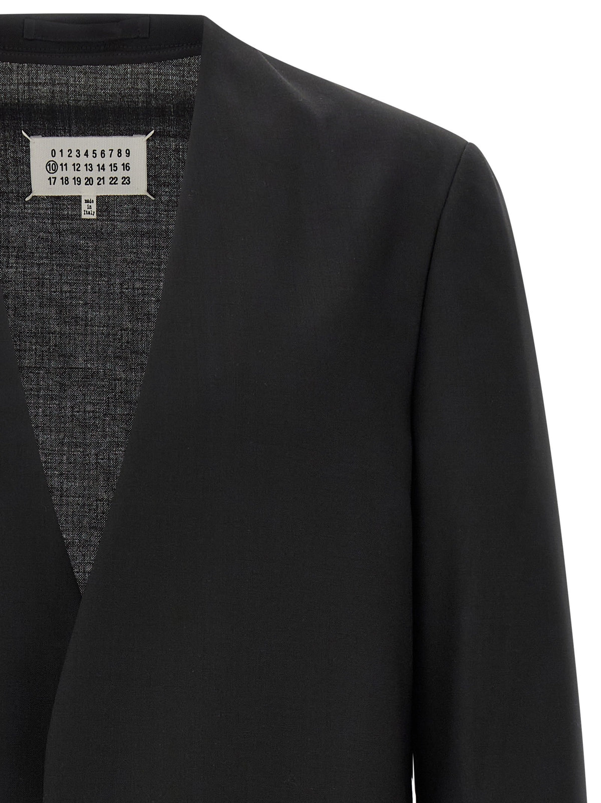 'Minimal' blazer