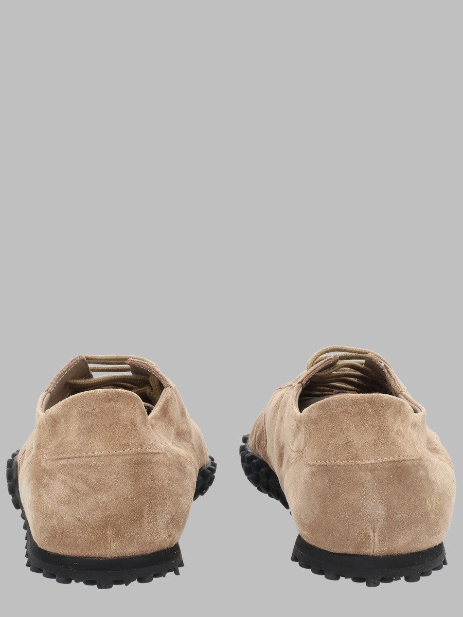 minimal runner
seventy in suede