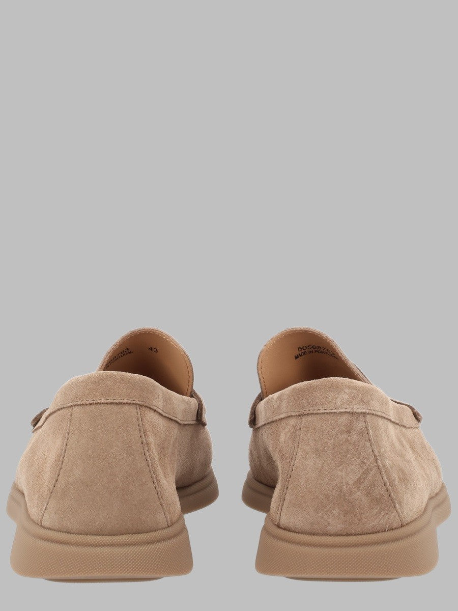 حذاء "سيين" (Sienne) بدون كعب بنمط بيني (Penny Loafers)