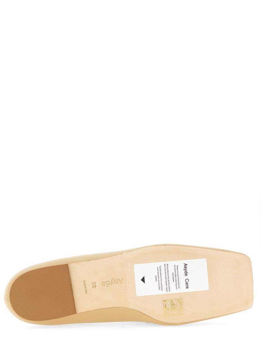 MOCCASIN "TOM"