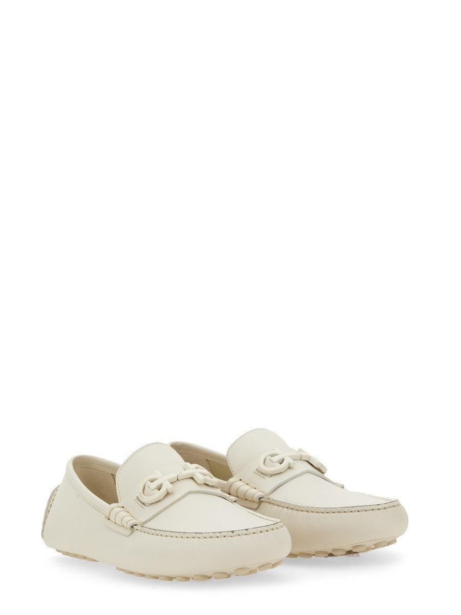 MOCCASIN WITH GANCINI ORNAMENT