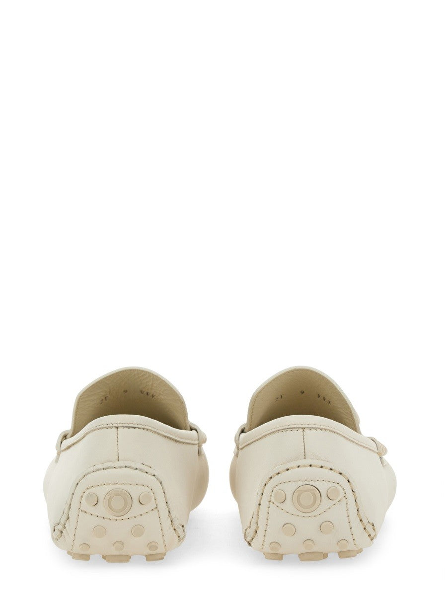 MOCCASIN WITH GANCINI ORNAMENT