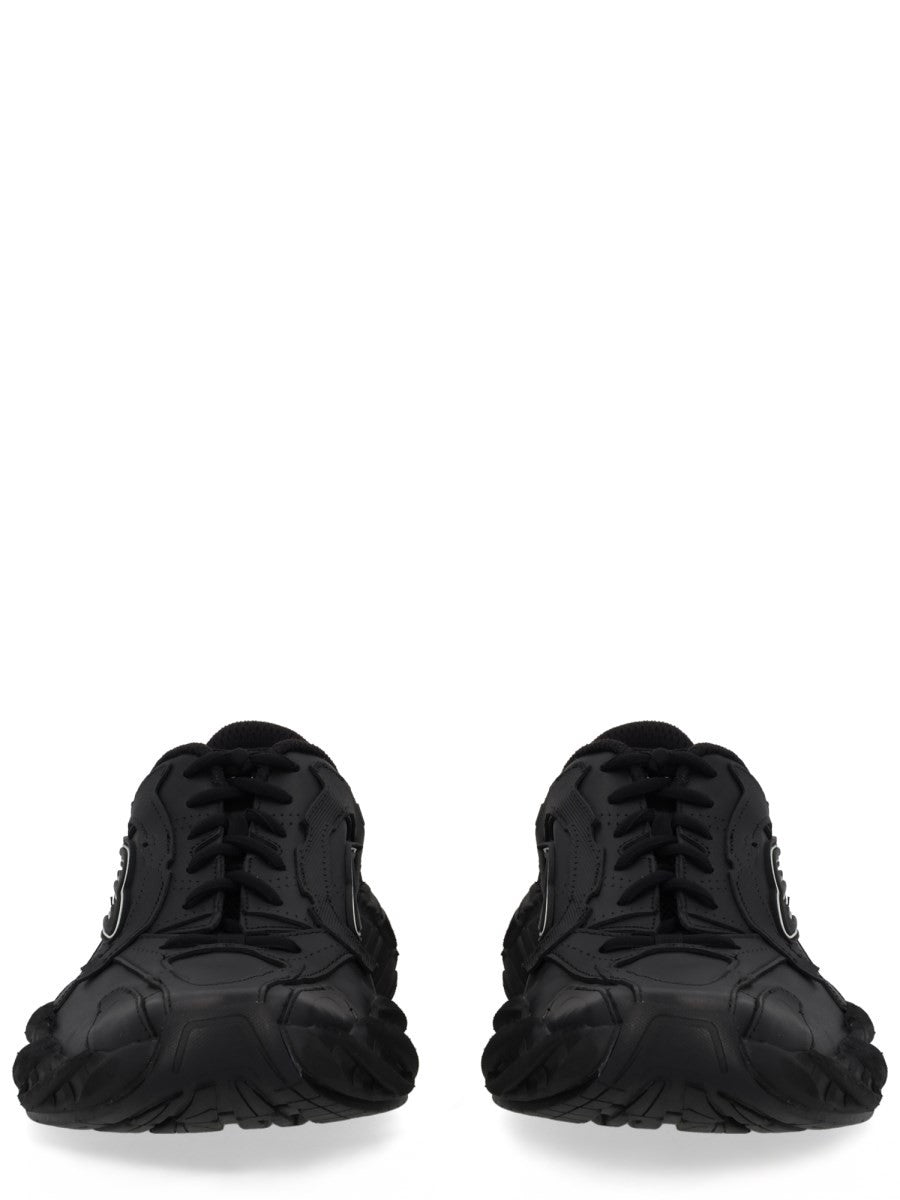 حذاء رياضي "MONDAY SHOE"