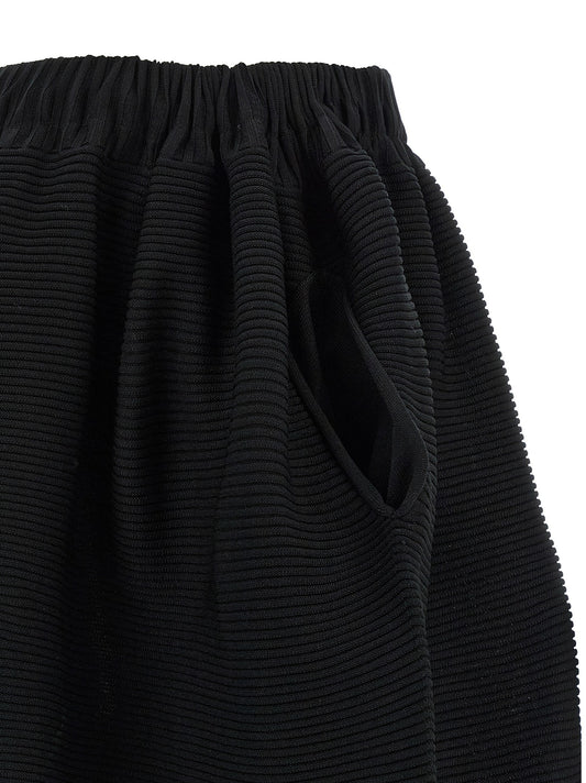 'Moving Knit' skirt