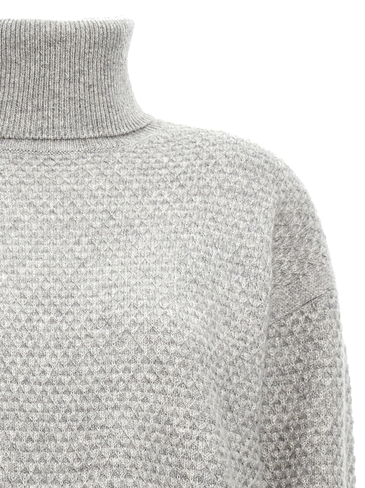 'Nero' sweater