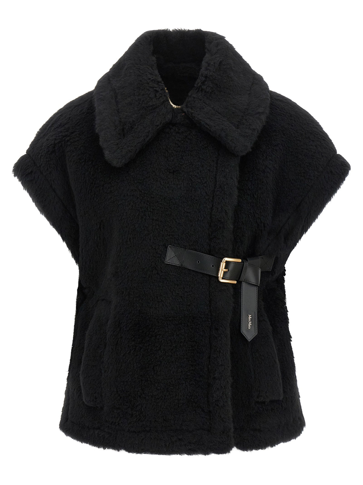 'New Abavo' cape
