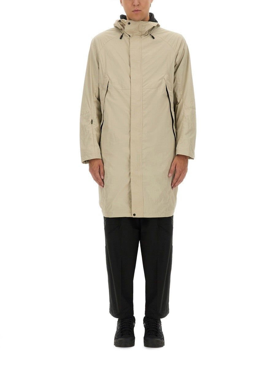 NYLON PARKA.