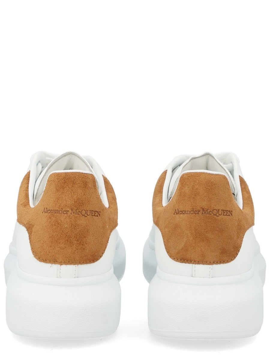 "OVERSIZE" SNEAKER