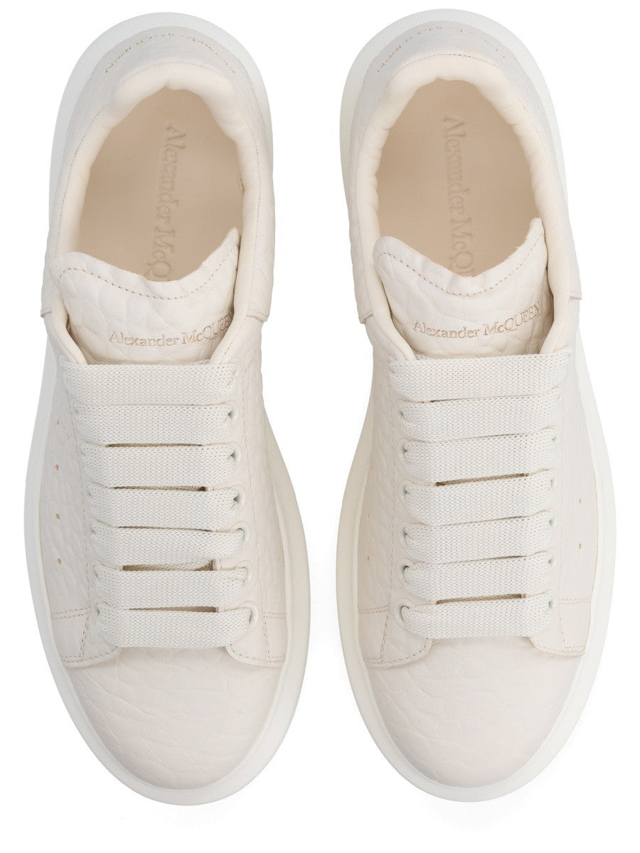 "OVERSIZE" SNEAKER