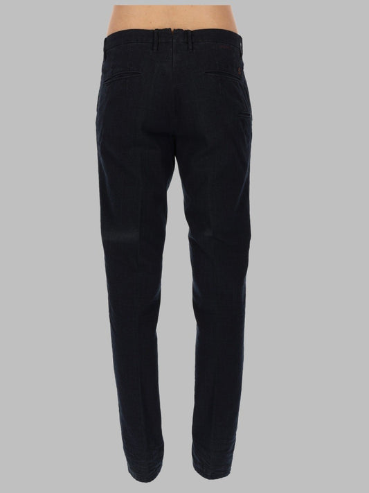 JEANS CON PATCH LOGO