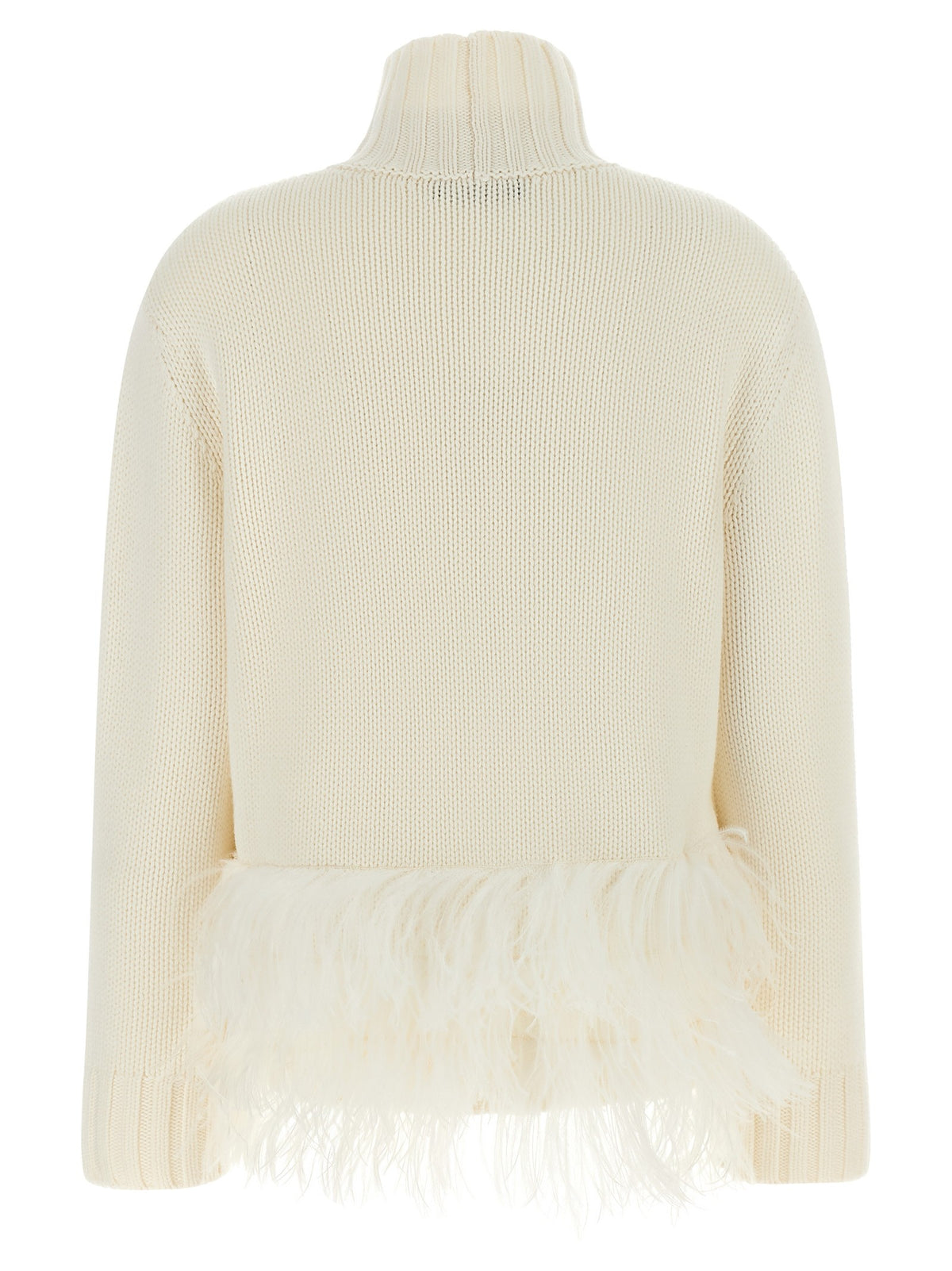 Platinum yarn sweater