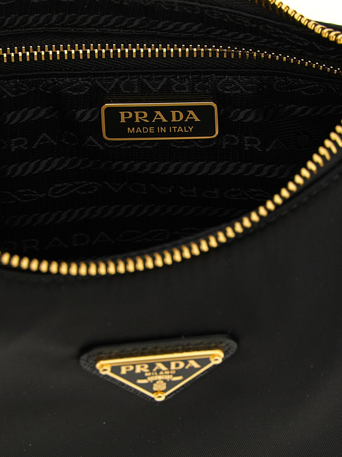 'Prada Re-Edition 2005' mini shoulder bag