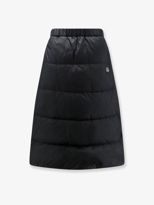 Reversible padded skirt