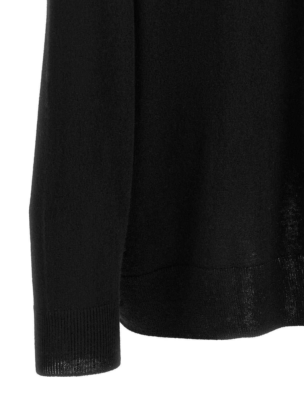 Ring neck sweater