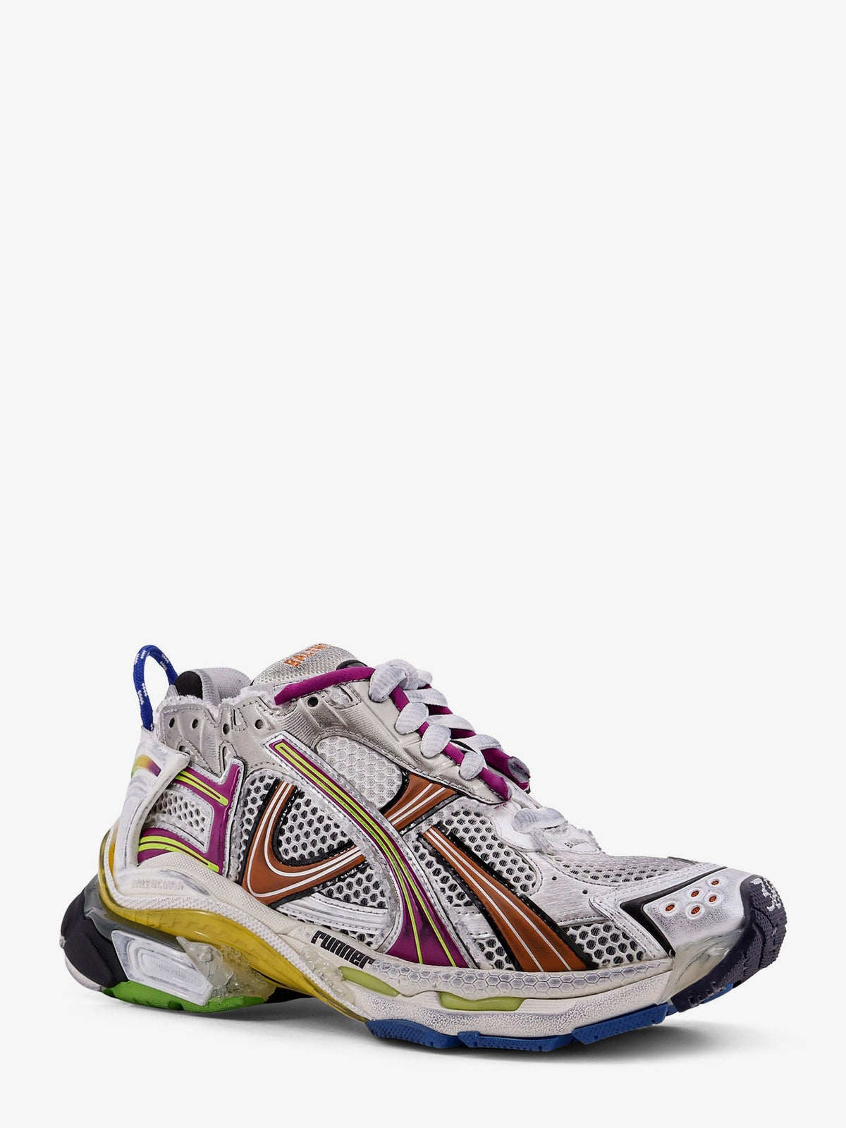 حذاء رياضي Runner mesh بقصة منخفضة