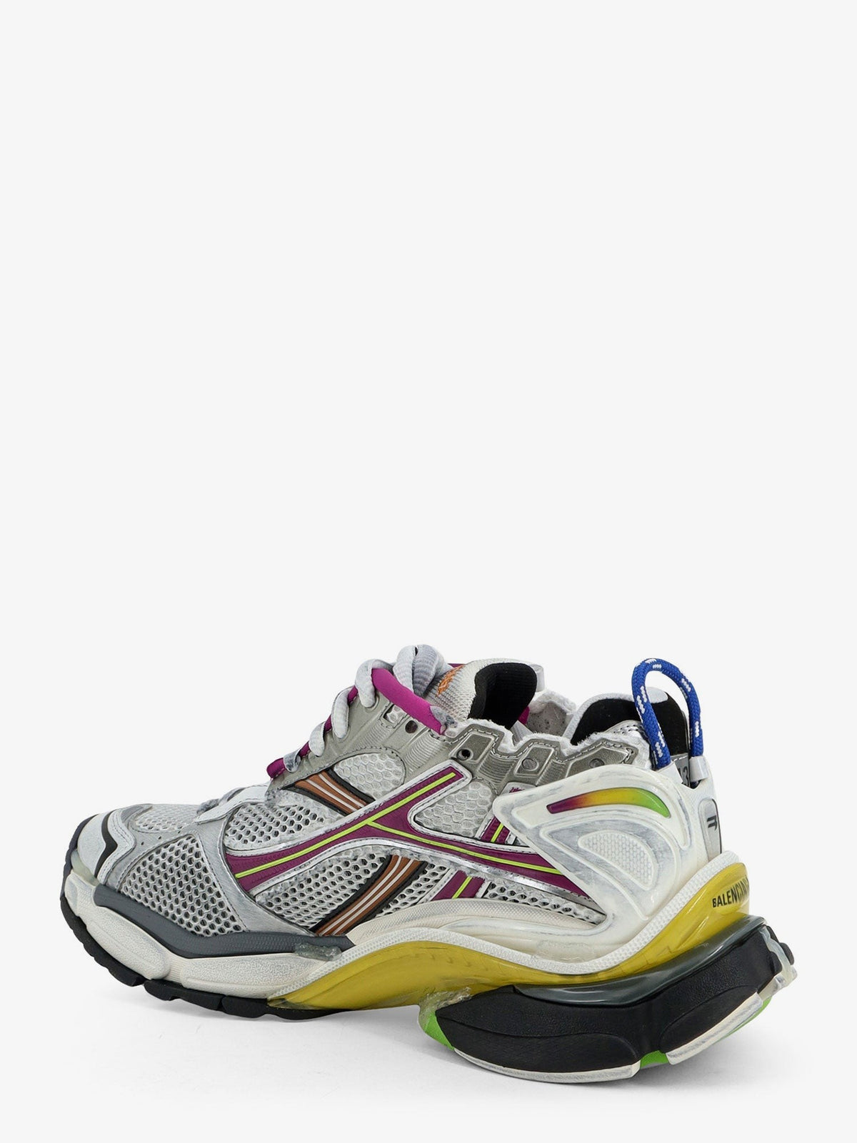 Runner sneakers in mesh and nylon