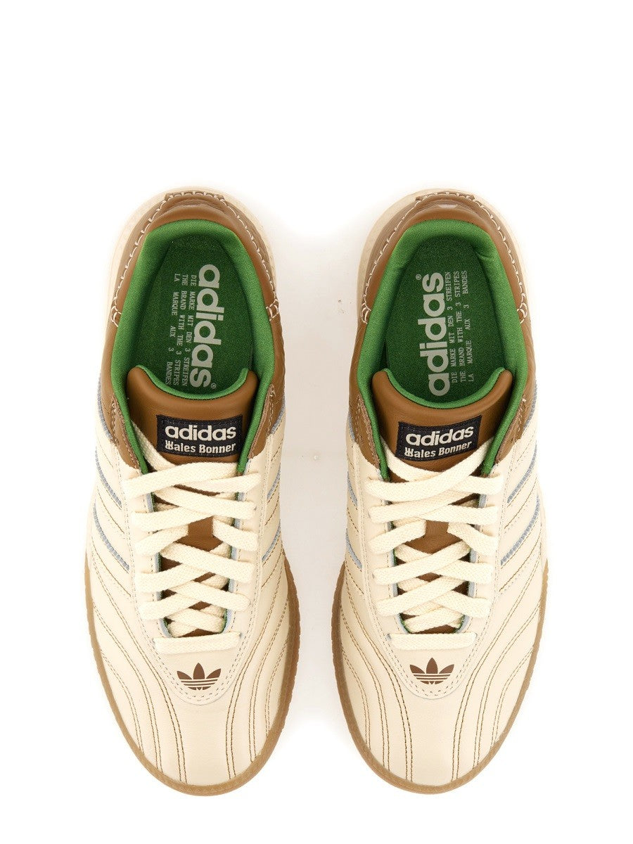 SAMBA SNEAKER.