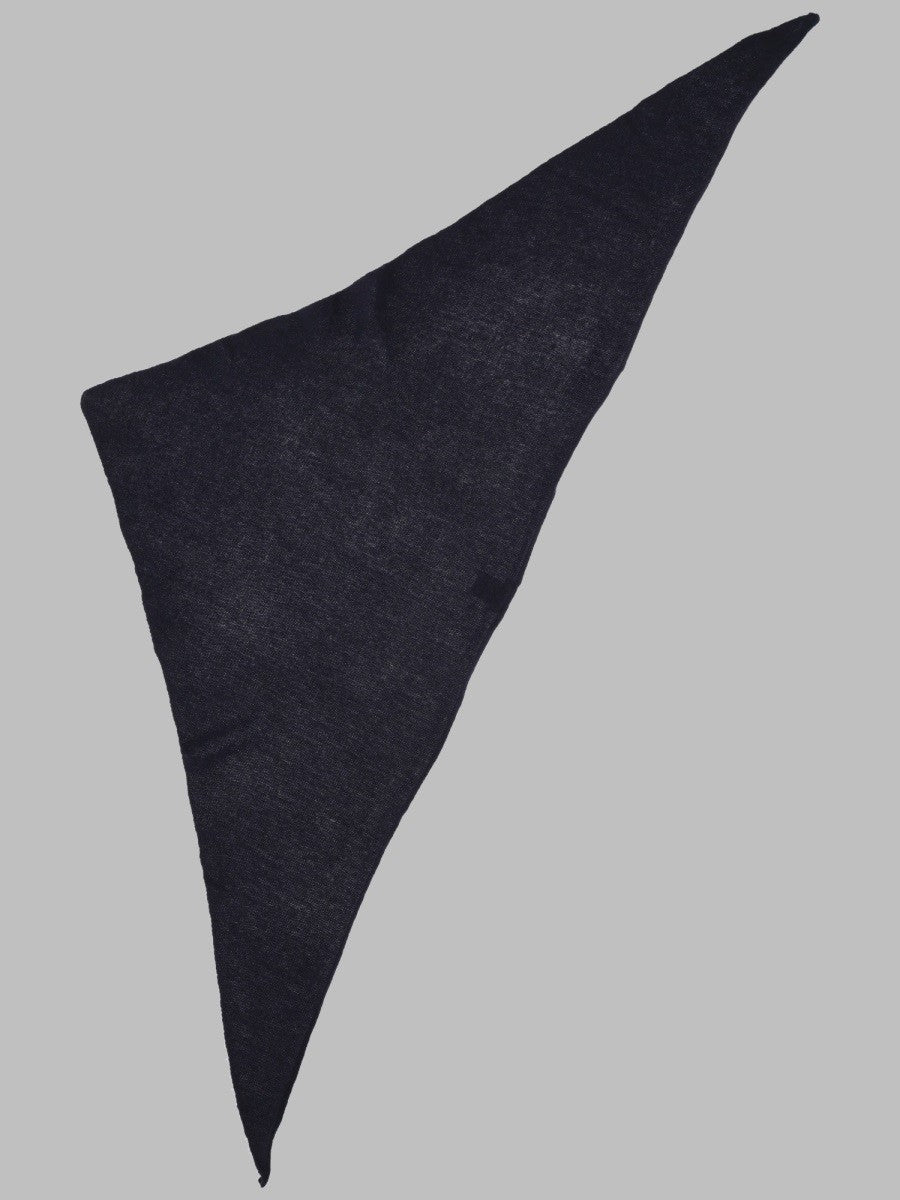 SCIARPA TRIANGOLARE IN MAGLIA