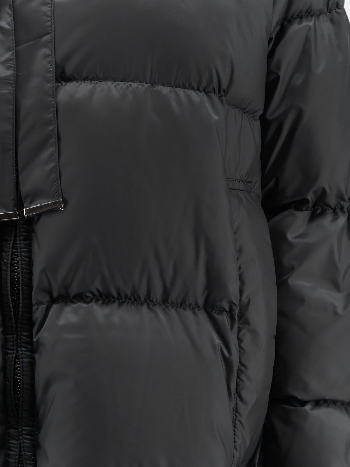 Seia The Cube hooded down jacket