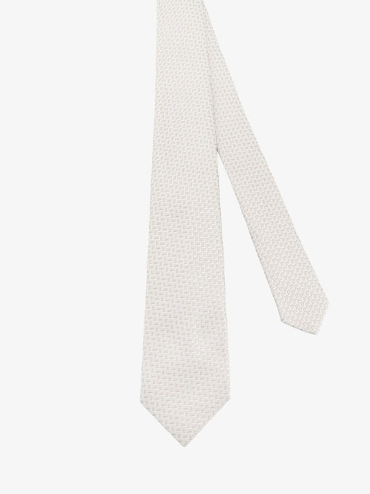 Silk tie