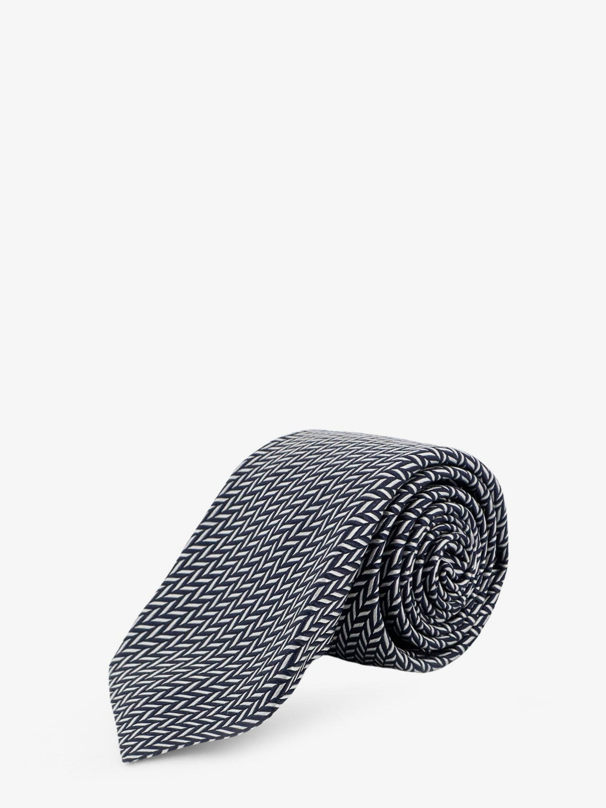 Silk tie