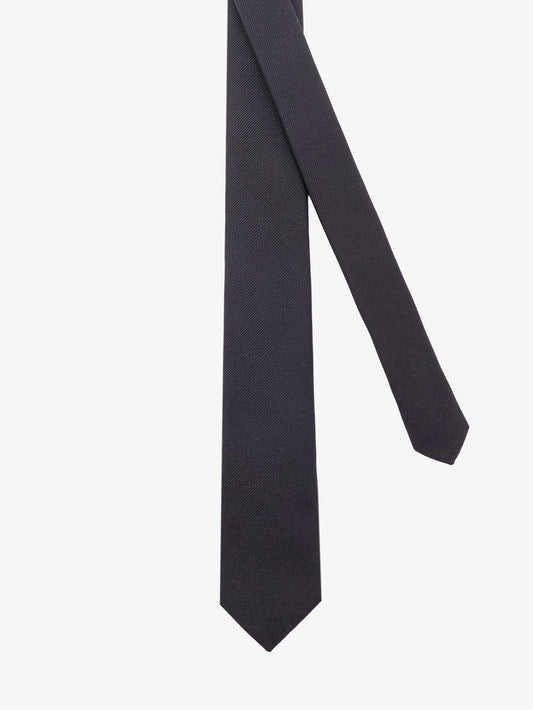 Silk tie