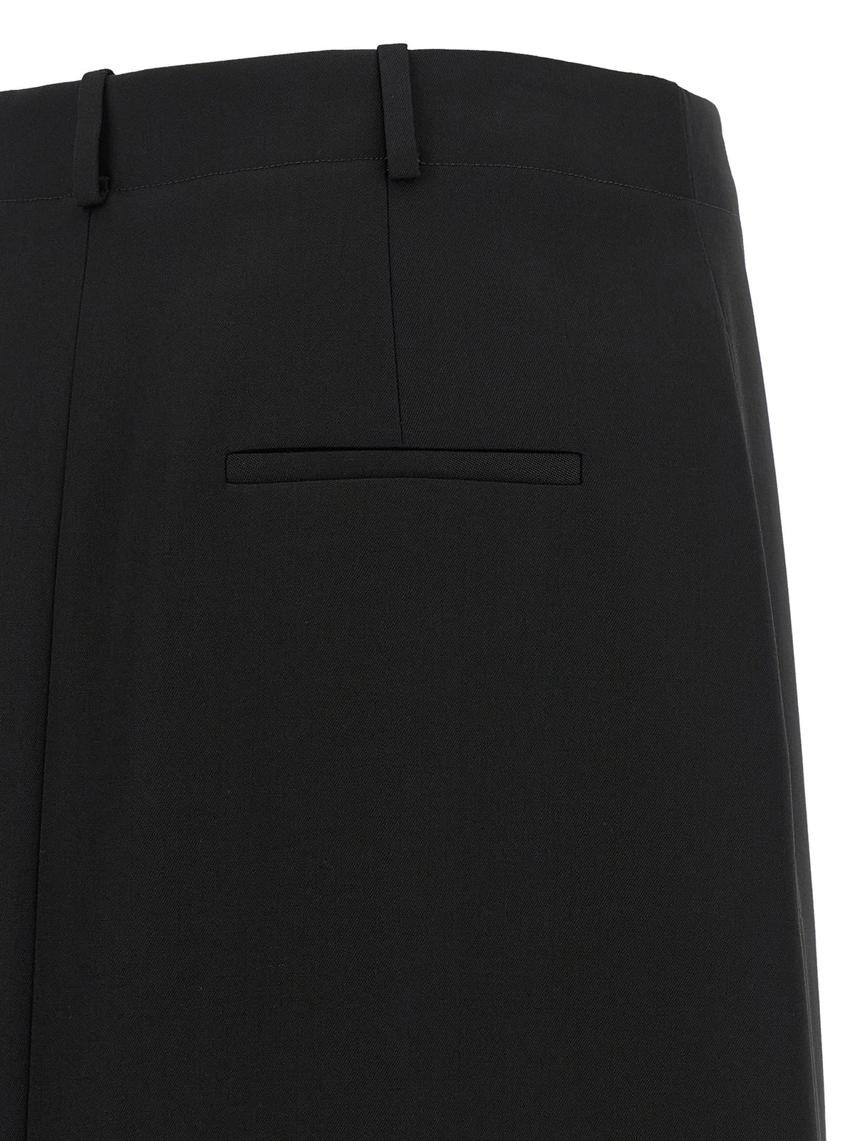Skirt of sartorial inspiration